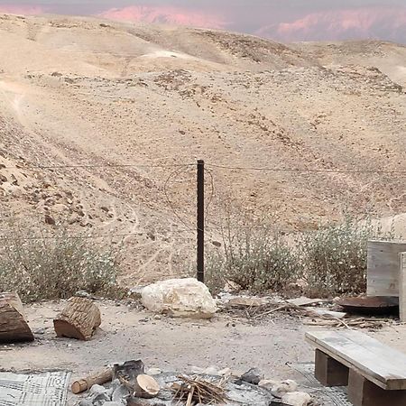 Dead Sea Desert'S Edge Arad Exteriör bild