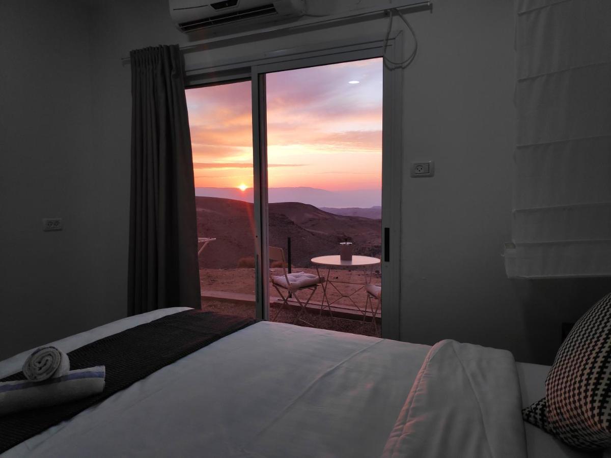Dead Sea Desert'S Edge Arad Exteriör bild